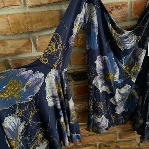 Free  People Bohemian top with wide flowy sleeves